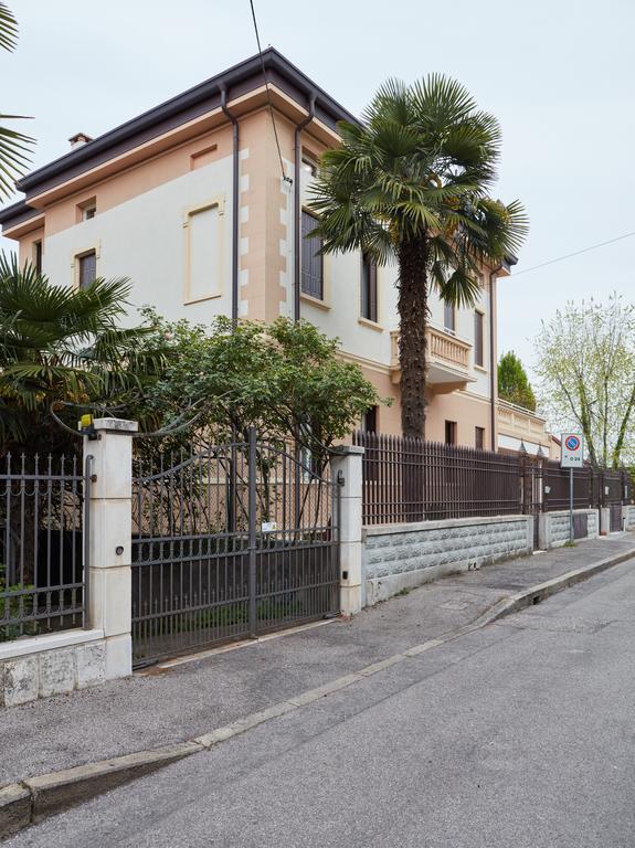 Juliet House Guest house Verona